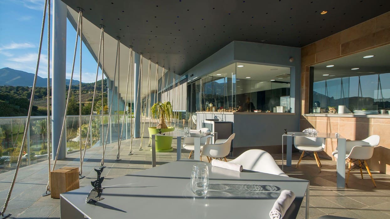 nye-moderne-lejligheder-til-salg-i-fuengirola-og-benalmadena-luksus-penthouses-ferieboliger-i-spanien-costa-del-sol-malaga-bargain-andalucia-dansk-ejendomsmægler-41